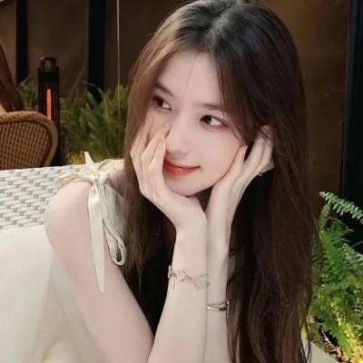 金发美人